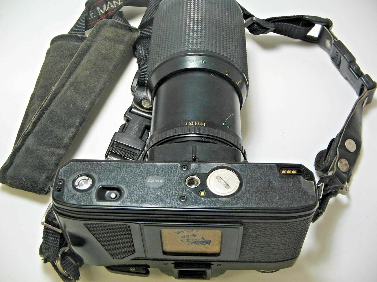 Minolta X-700 Camera 35mm Tele-Photo Lens f/1.4 & Minolta 70-210mm