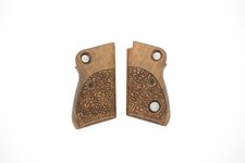 RSD Grips Brand Beretta Mod 71 - 72 - 75 Jaguar Compatible Walnut Grips