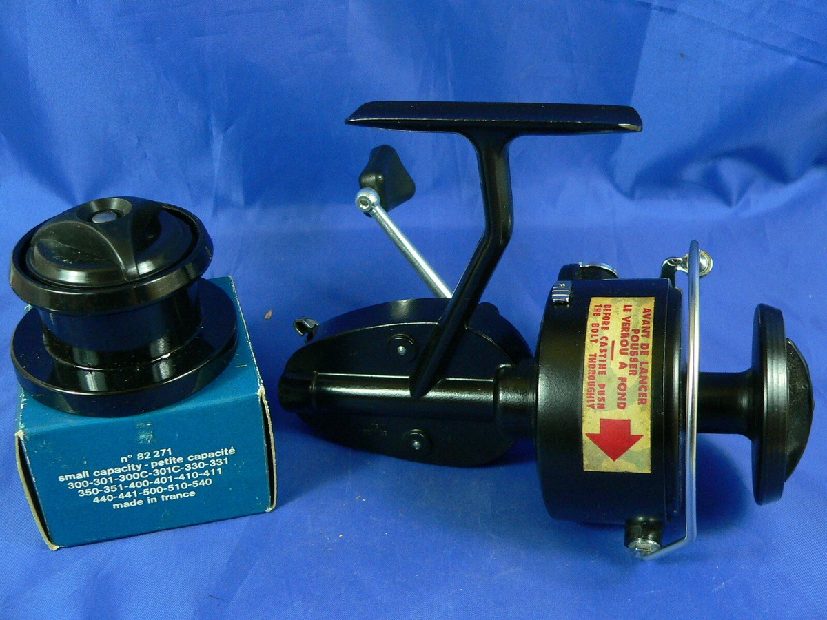 Moulinet Cargem Reel Avec Bobine Supplémentaire (Ricambio) Modèle 402, Neuf Avec Défauts Mineurs