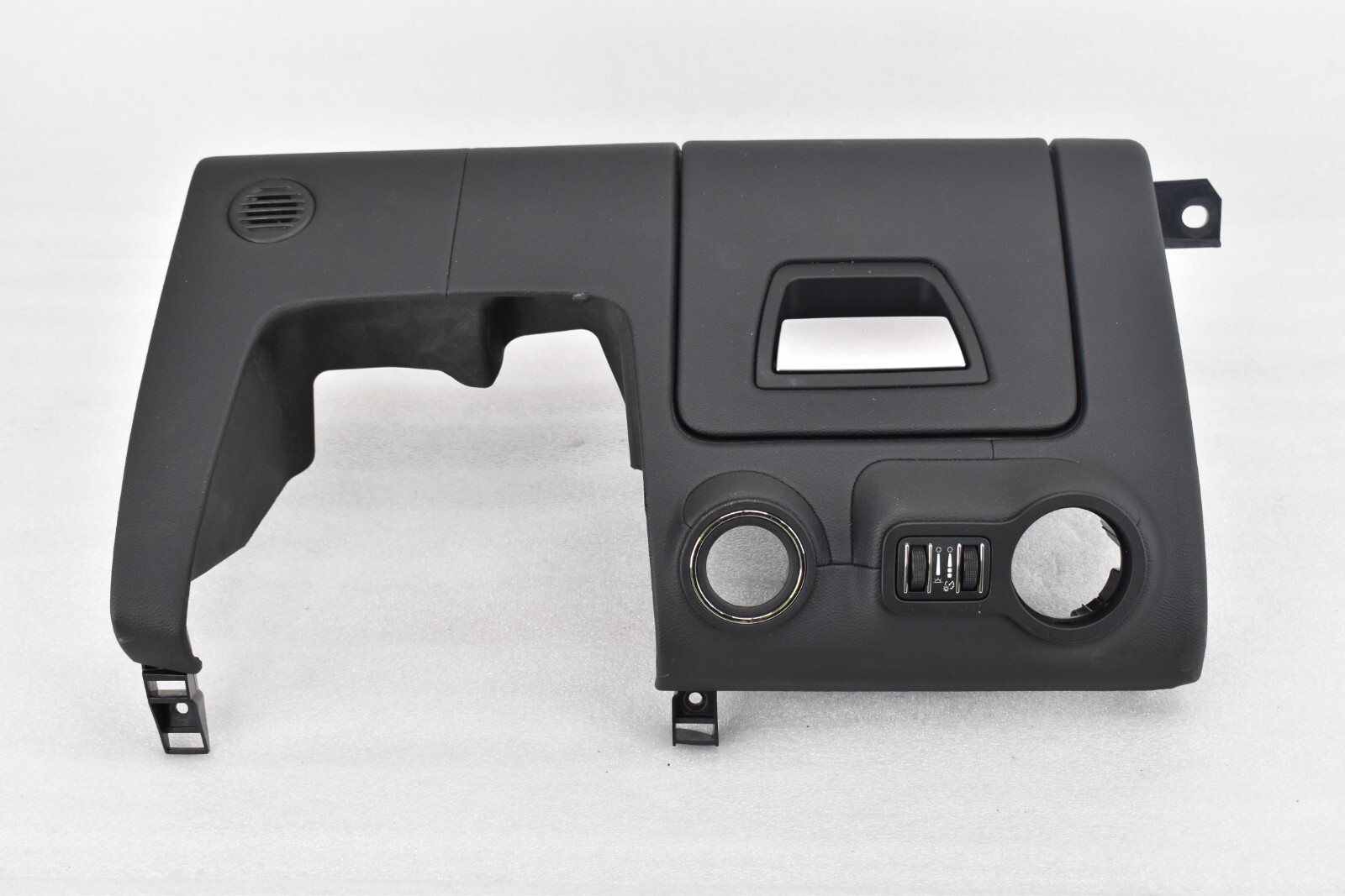 2014-2019 MASERATI GHIBLI LEFT DRIVER FRONT DASH LOWER KNEE PANEL W/ SWITCH OEM