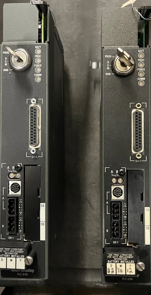 Excedente Allen Bradley 1785-L30B/E CPU CONTROLADOR MÓDULO PLC 5/30 ***NUEVO*** Foto 3 de 4