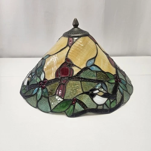 Vtg Stained Glass Cardinal Birds Theme Tiffany Style 16" Acrylic Lampshade