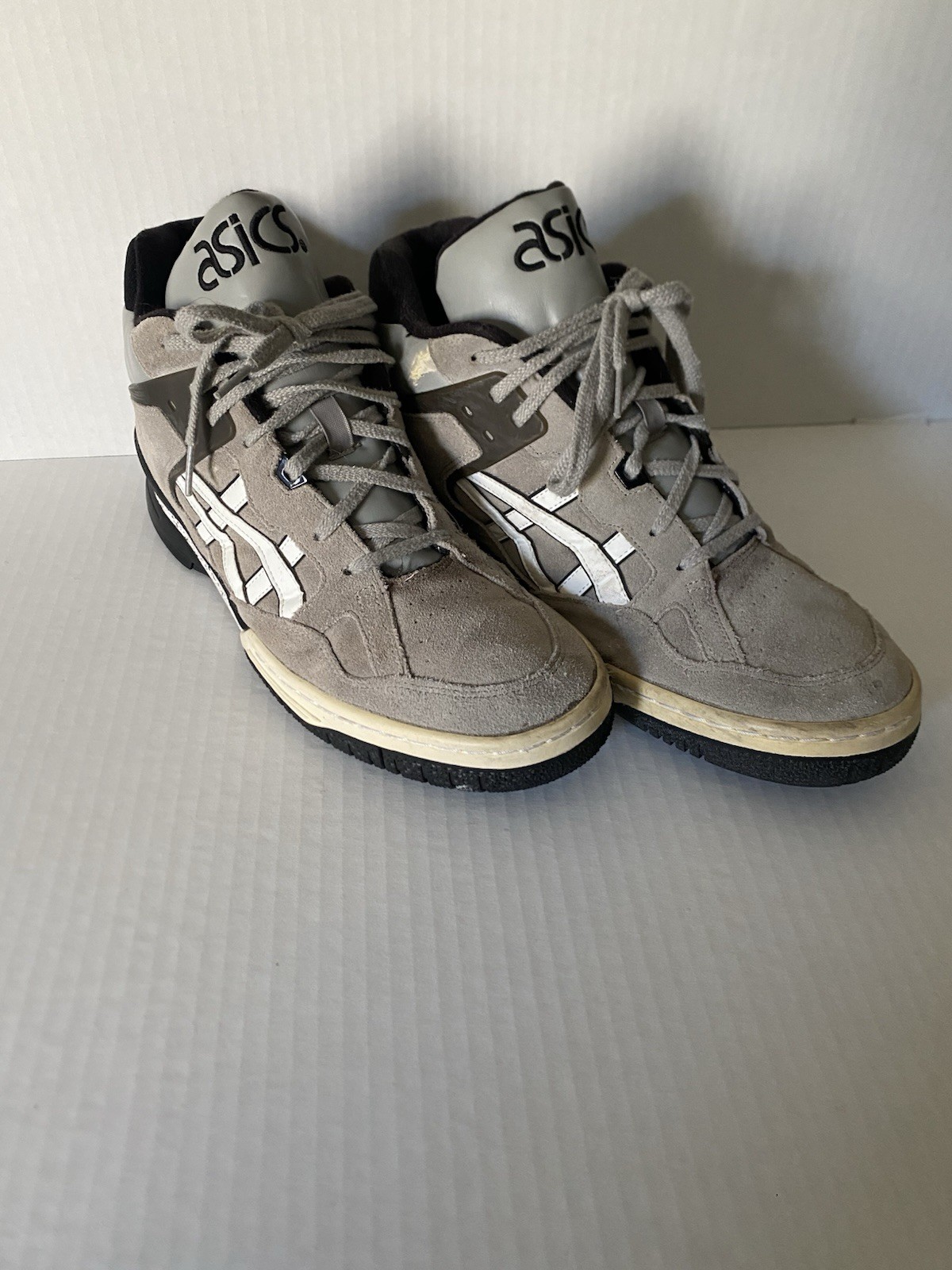 Sneakers Pre Owned