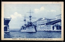 AK Italienisches Kriegsschiff im Hafenkanal v...