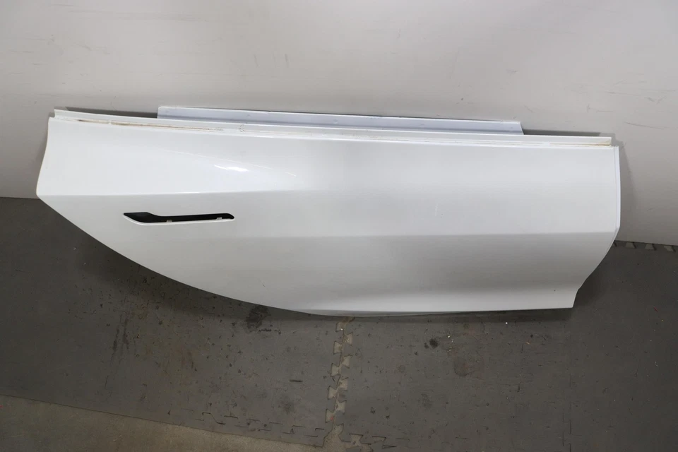 2017 - 2025 特斯拉型号 3 后右乘客侧门壳 原始设备制造商 白色_PPSW — 第 4/4 张图片