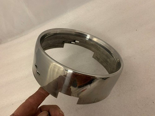 Anillo de faros Alfa Romeo 1750 cromo embellecedor marco Cornice (y381) nuevo NOS - Imagen 10 de 11