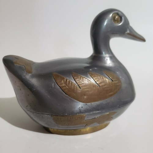 Vtg Duck Trinket Box Metal Bowl Dish Container Jewelry Pewter Brass Hong Kong - Picture 2 of 7