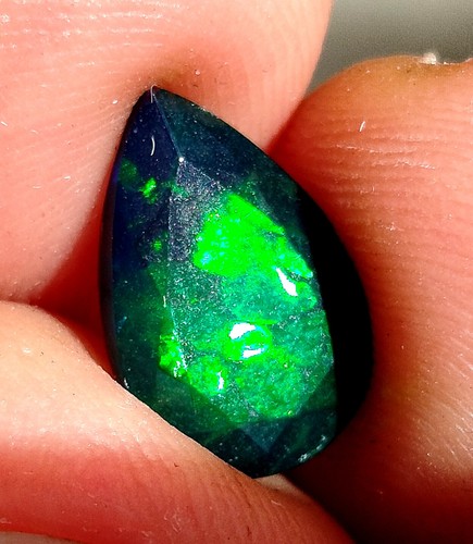 2,15cts RARE "Opale Flash" Noire "Honey comb" une rare beauté (VIDEO) - Imagen 7 de 9