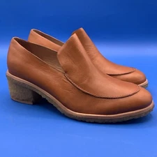 Wal & Pai Bass Burnt Calf Brown Leather Heeled Loafer (EU 41) Size US 10-10.5