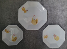 DRAYFORD Fine Bone China set of 3 plates