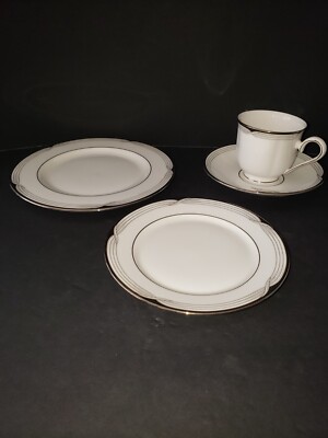 Lenox Erin 4 Pieces Cup & Saucer, Bread and Salad Plates New