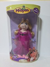 Brass Key The Muppets Miss Piggy 12" Porcelain Doll Hot Pink Outfit 2006 NRFB