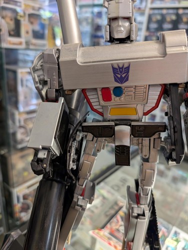 Transformers Masterpiece MP-5 Megatron Destron Leader Figure by Takara Tomy - Picture 9 of 24