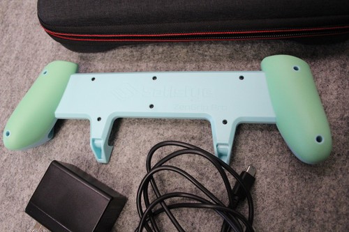 Nintendo Switch Modelo OLED HEG-001 con Empuñadura Satisfye y Estuche - Propiedad de Adultos - Imagen 6 de 10
