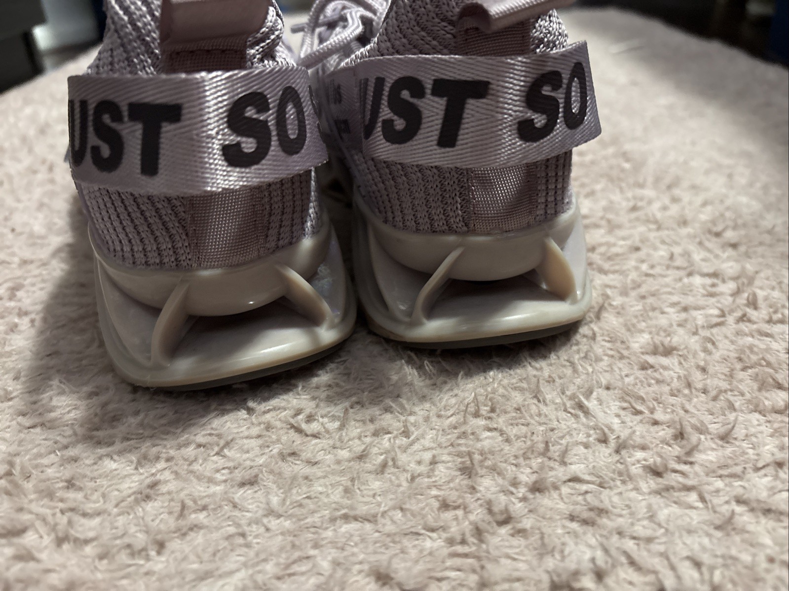 SAOLA Scarpe da ginnastica viola con suola ergonomica e rete in maglia taglia 7