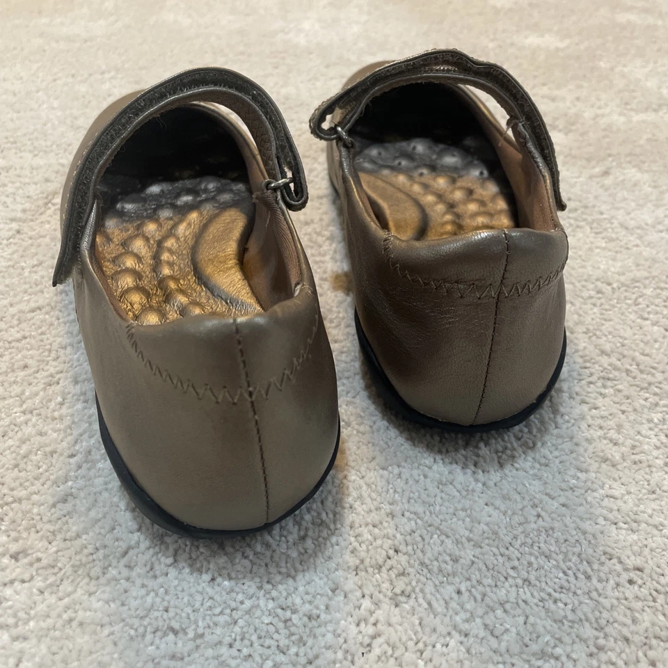 Walking Cradles Mary Jane Bronce Metálico 6.5 AMPLIO Mujer’s Nuevo Sin Caja Foto 2 de 4