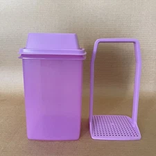 Tupperware Pick A Deli Pickle Keeper Square Large 8 Cup #1560 Light Purple New