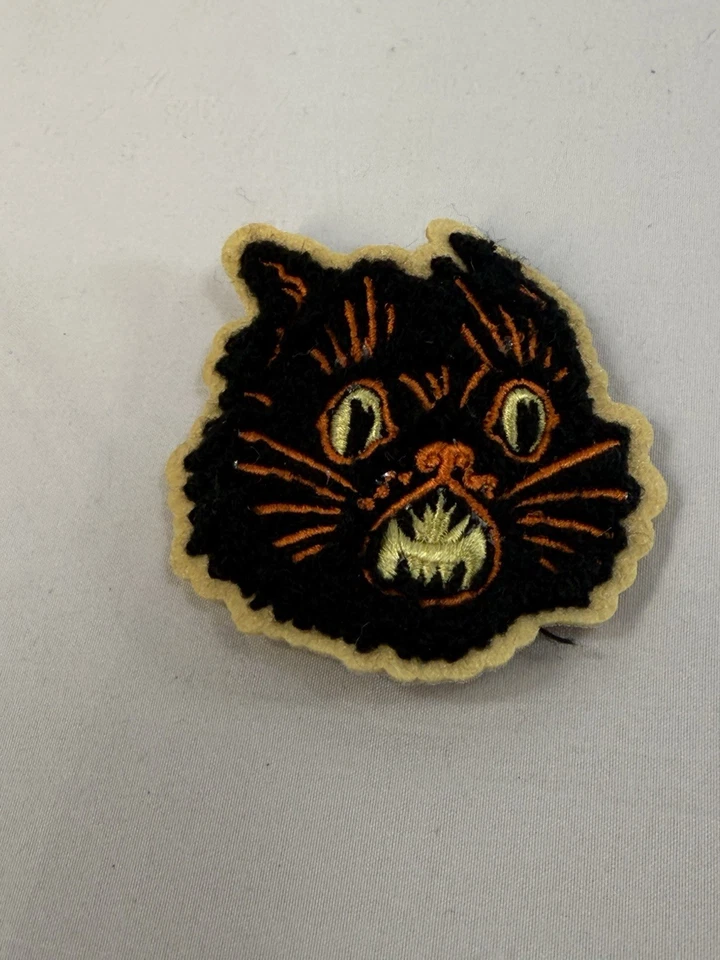 Creepy Co. Embroidered Patch BEISTLE HALLOWEEN RARE Black Cat - Image 2 of 4