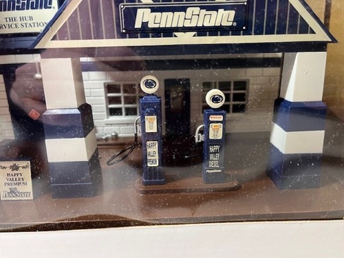 PENN STATE LIGHT-UP SERVICE STATION - Happy Valley Premium Gas! "Il Mozzo" - NUOVO! - Foto 5 di 9