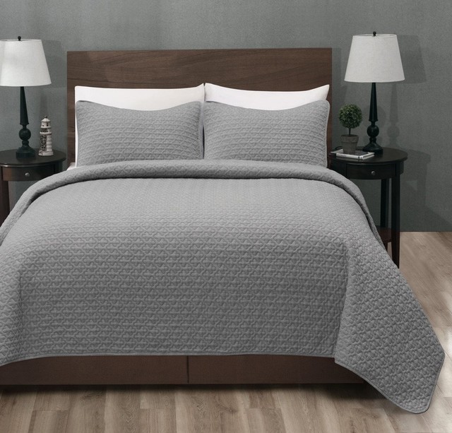 SuperBeddings PreWash Quilt Titan Cotton Bedspread Coverlet 3pc Queen Set Ivory