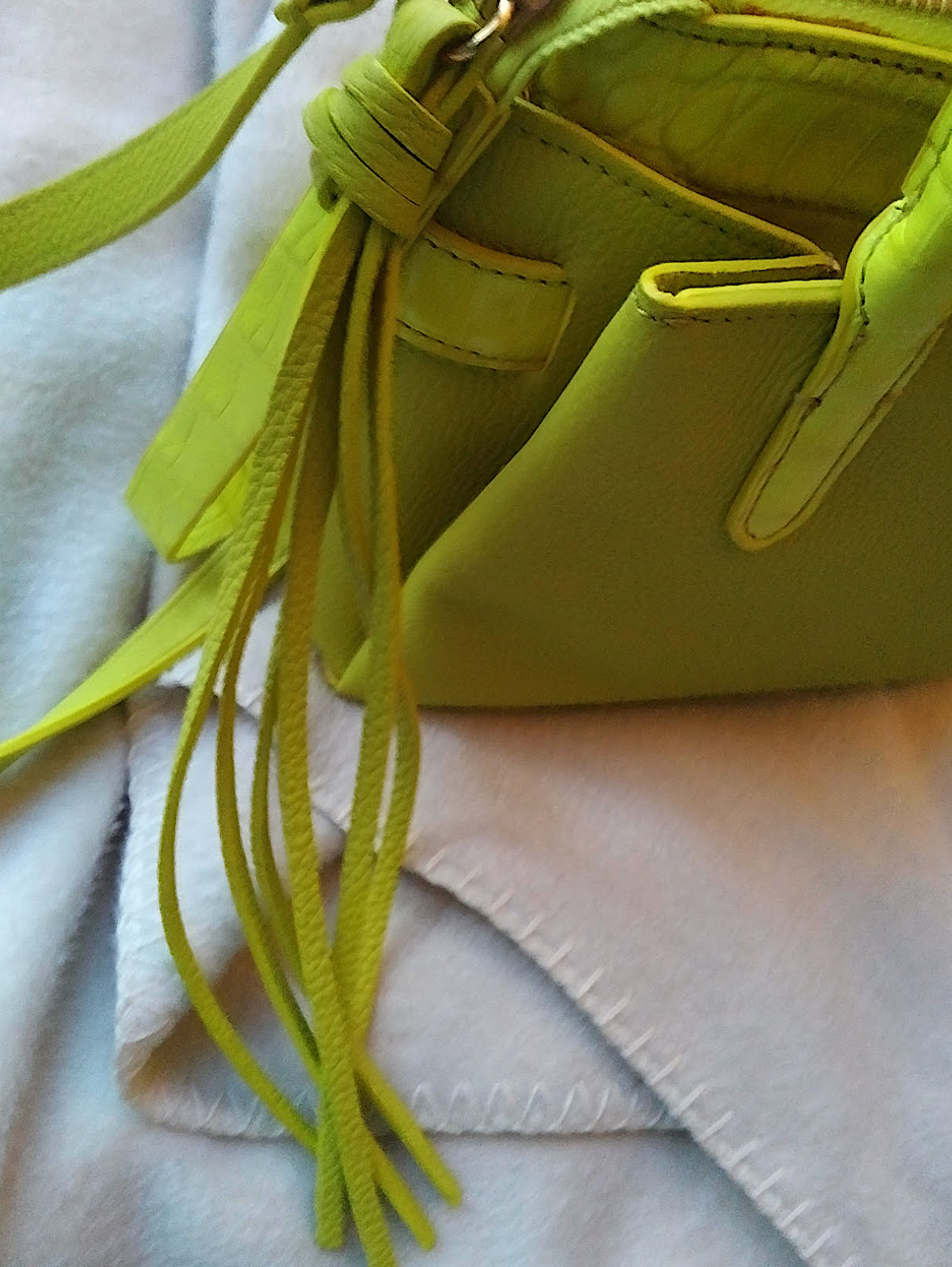 Bag Nancy Gonzalez mini leather python green cros… - image 9