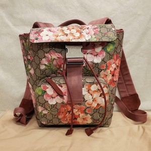 gucci bloom backpack pink