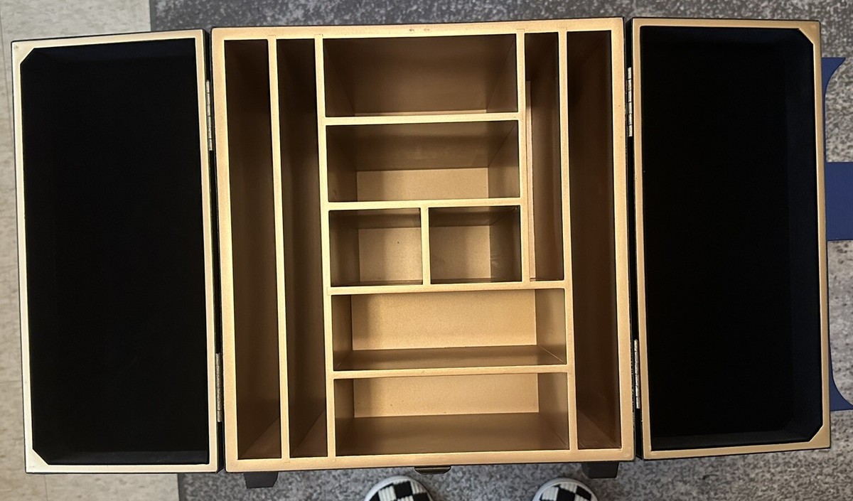 Guns N' Roses Locked N' Loaded's Wood Case ONLY. Drawer