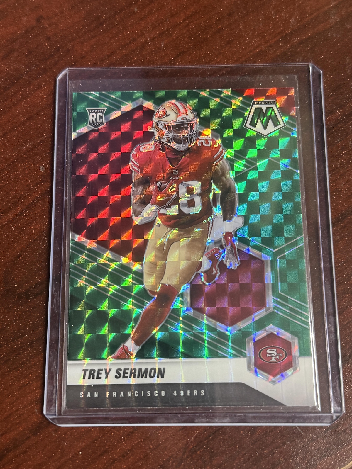 2021 Panini Mosaic #324 Trey Sermon Choice Mosaic Red and Green