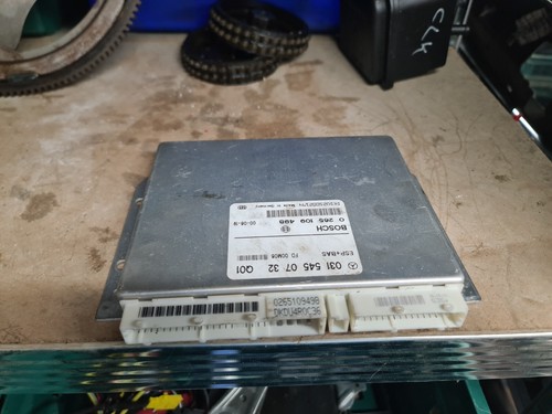Mercedes Benz CLK 320 W208 3,2 Benzin Motorsteuergerät Steuergerät 0315450732