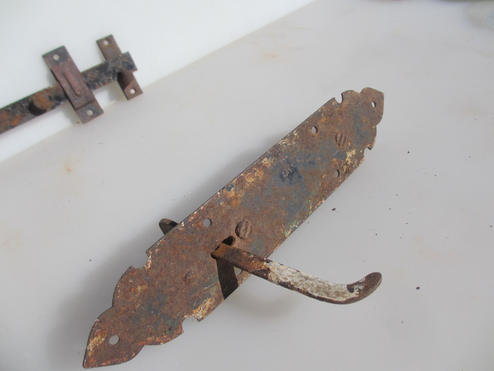 Antique Iron Door Latch Lock Catch Old Gate WC Barn Keep Vintage 9"W