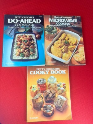 Set of 3 Betty Crockers Cookbook Recipes Do Ahead & Microwave Classic Family