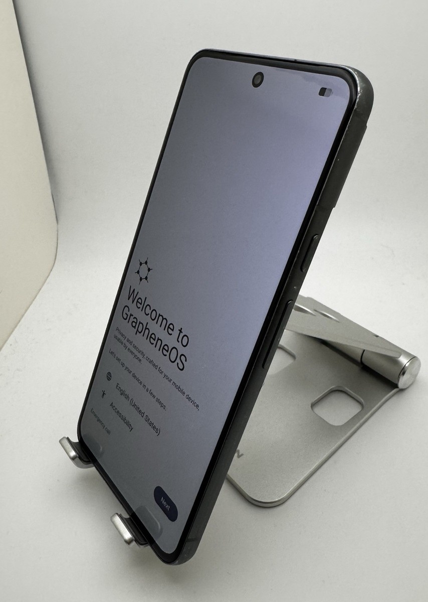 Google Pixel 8 128GB Unlocked With GrapheneOS De-Googled Very Good