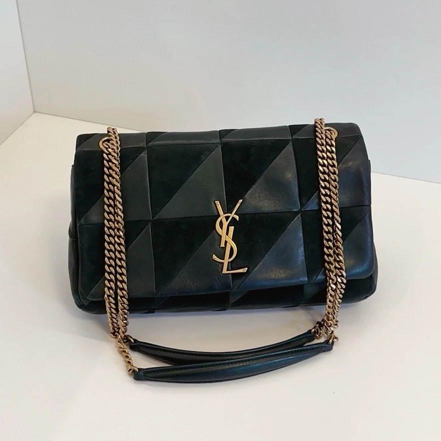 【新品同様】サンローラン 【YVES SAINT LAURENT】ジェイミー 4.3 ミニバッグ ブラック YSLモノグラム カレリヴゴーシュ キルティングオーバーステッチ チェーンショルダーバッグ 766754 AAB32 1000 YSL JAMIE MINI CHAIN BAG LEATHER【SAランク】【美品】【中古】 サンローラン「ジェイミー」新作チェーンバッグ、幾何学模様のステッチ