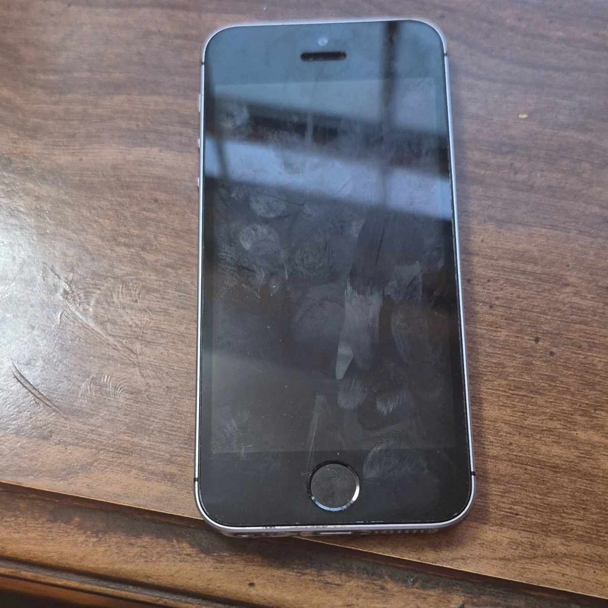 iPhone SE A1662 Silver for sale | eBay