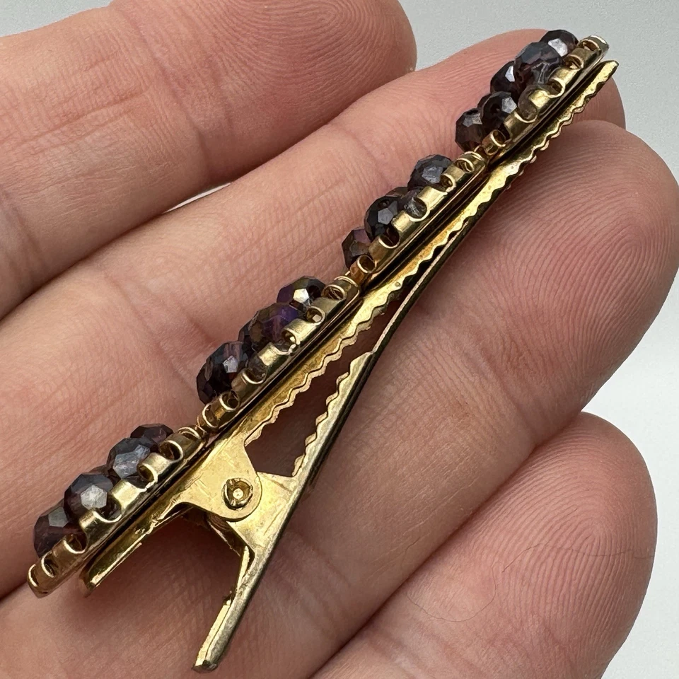 Gold Tone Hair Clip 2.5” Garnet Red Faceted Glass Beads Formal Hair Accessory - Image 3 of 4