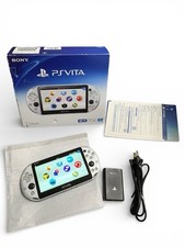 Console Sony PS Vita PCH-2000 Silver completa di scatola testata...