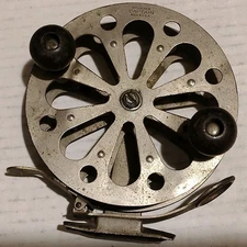 Antique Fishing Reel: Pflueger "Captain" Trolling 