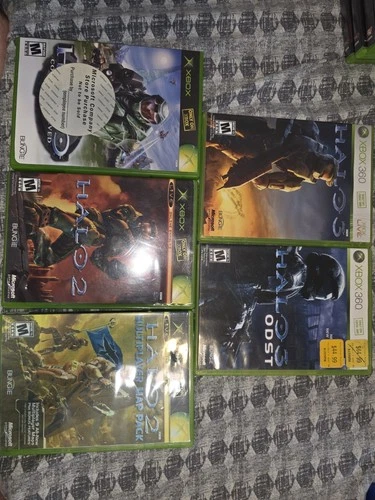 Microsoft Xbox and xbox 360 Game lot Of 5 halo games