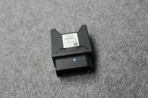 Org Audi A3 8V TT 8S Steuergerät Kraftstoffpumpe 5Q0906093 Golf 7 Passat 3G B8