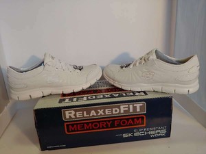 sketchers for work women