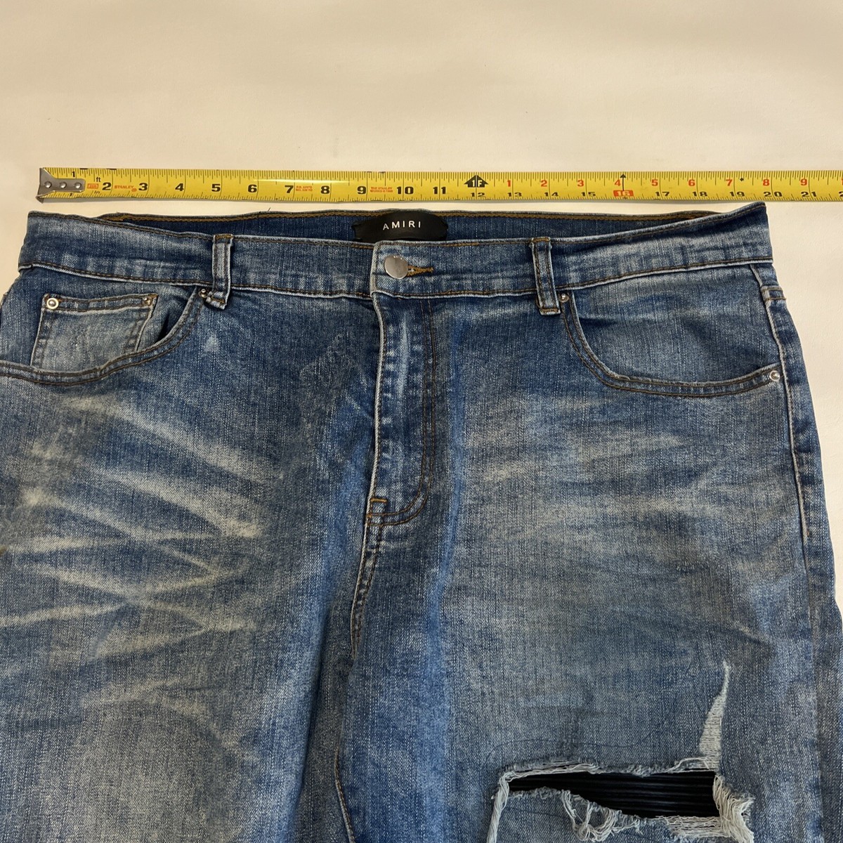 Amiri Men's MX1 Clay Indigo Distroyed Skinny Blue Jeans US Amiri Men's MX1 Clay Indigo Distroyed Skinny Blue Jeans US