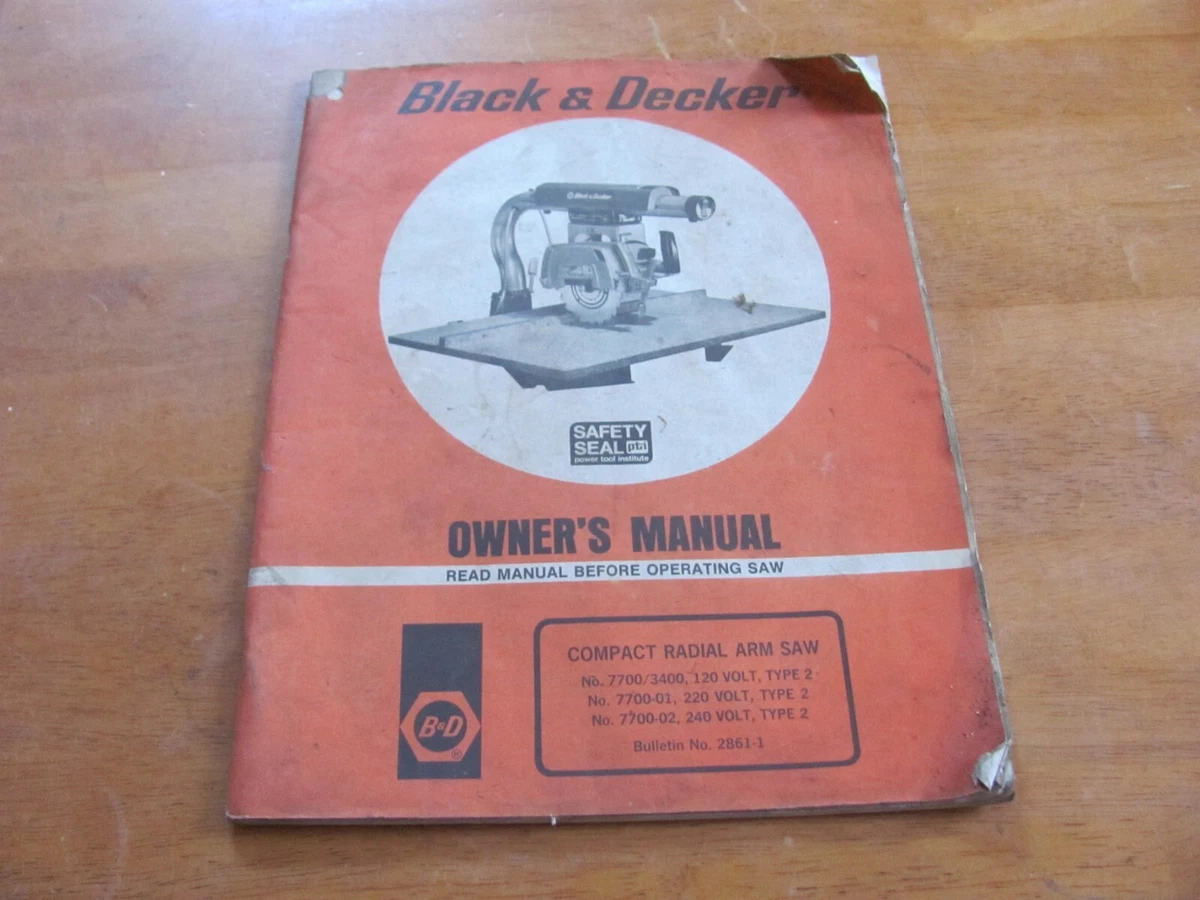Compact radial sale arm saw