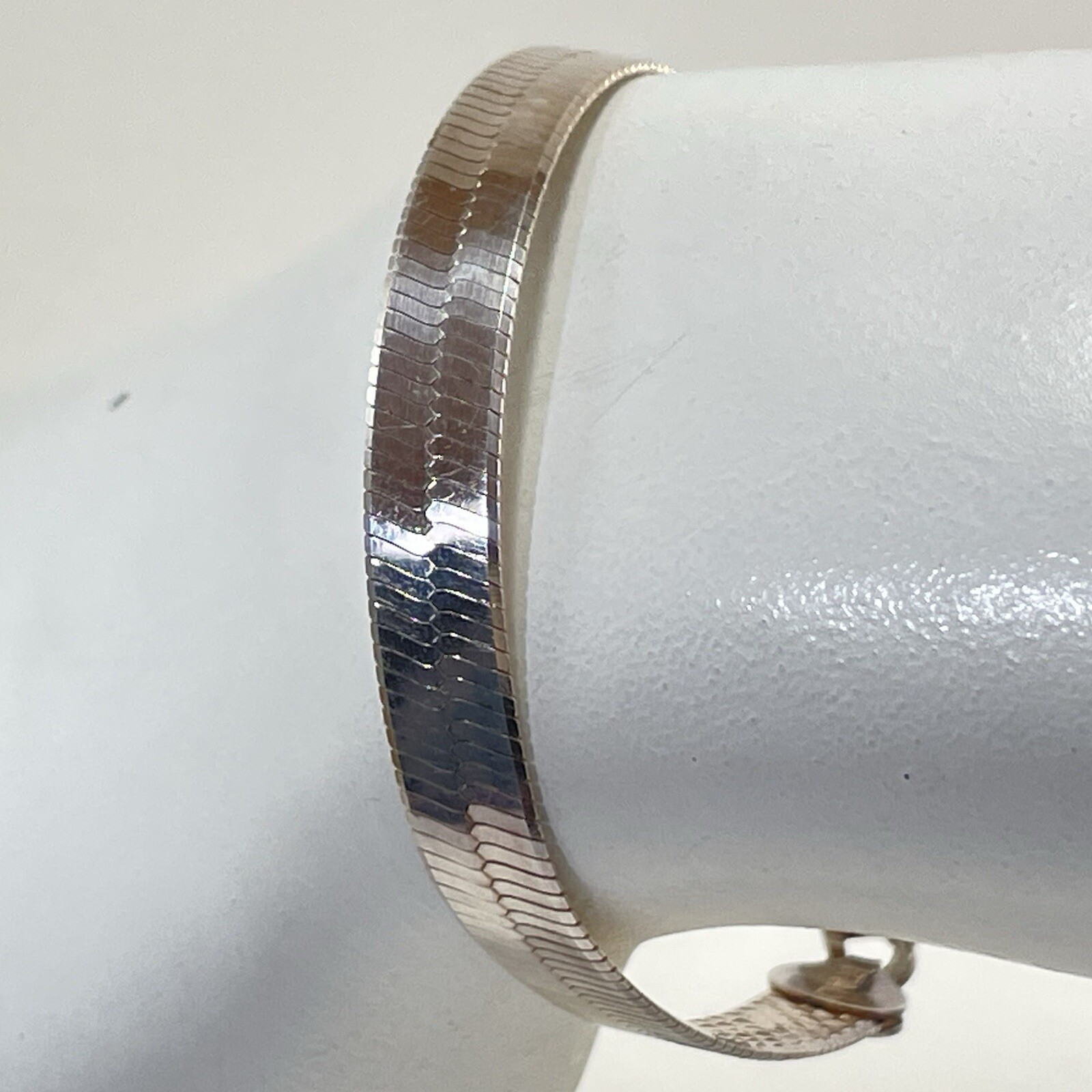 Etched Pattern Design Bracelet Signed Italy Rose/… - image 4