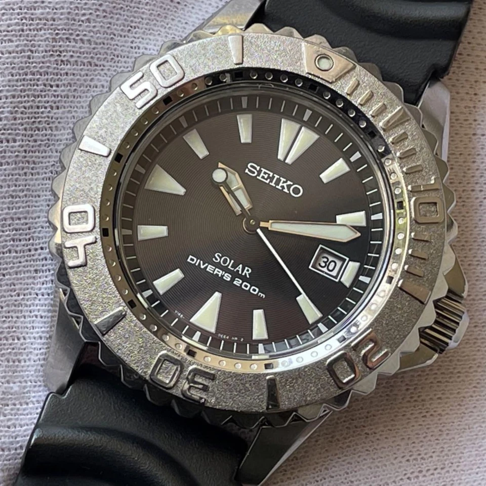 SEIKO SOLAR 200m DIVERS V145-0CC0 - 腕時計(アナログ)