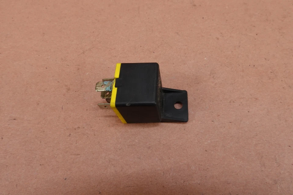 Harley-Davidson Road King 1997-2006 relé FLHRCI Foto 4 de 4