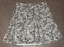 ANN TAYLOR Geometric Print Sz 12 Casual or Dress Lined Side Zip A-Line Skirt