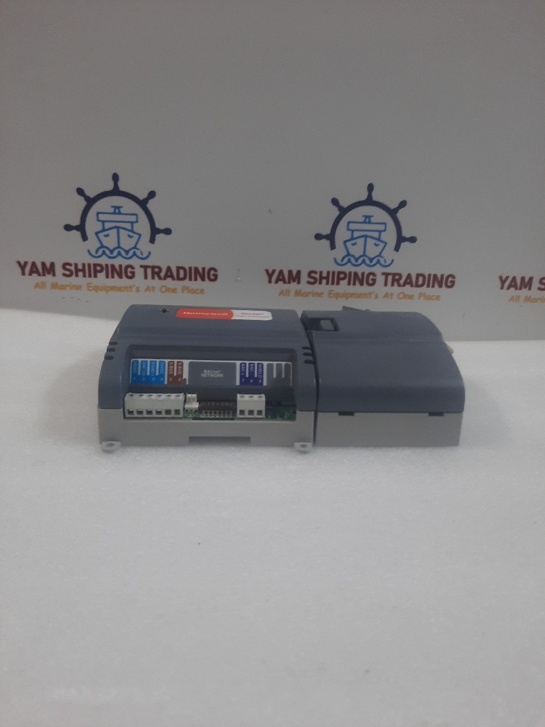 Honeywell Spyder  PVB0000AS VAV CONTROLLER 20-30VAC