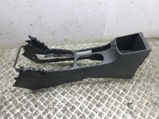 HYUNDAI KONA Mittelkonsole 1.60 2019 30957441 HYUNDAI KONA Mittelkonsole 1.60 2019 30957441