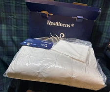 Restlinens Luxeloft Goose Down Pillow King Size with Pillowcase