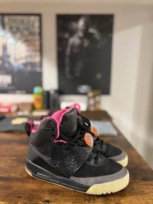 Nike Air Yeezy 1; Black Pink; Blink; Pre-Owned No Box; 366164-003; Size US 10
